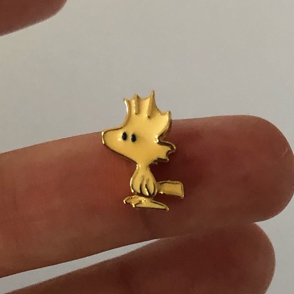 Woodstock Bird from Peanuts Cartoon Charm Charlie Brown Snoopy - Picture 1 of 6